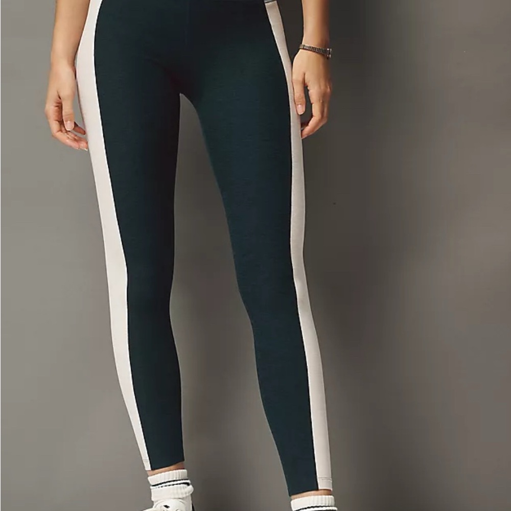 Beyond Yoga Black and White Leggings with High Waist and Stretch